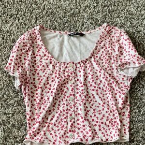 SHEIN Red and white flower crop top button up